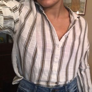 Trafaluc Collection Zara white and tan blouse